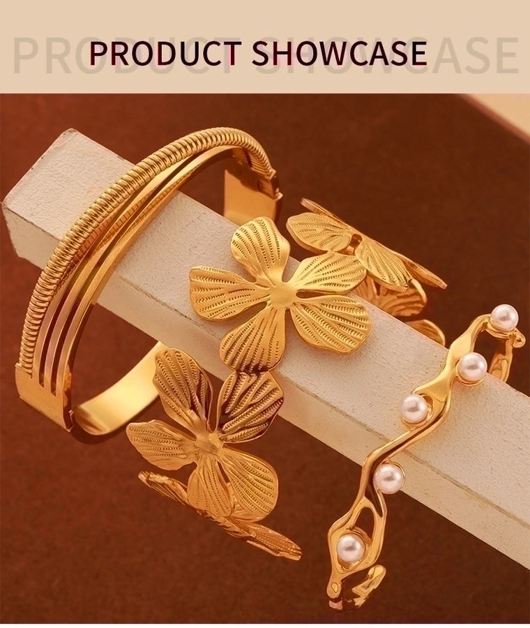 Basic Modern Style Classic Style Spray Flower Petal Titanium Steel 18K Gold Plated Artificial Pearls Bangle In Bulk