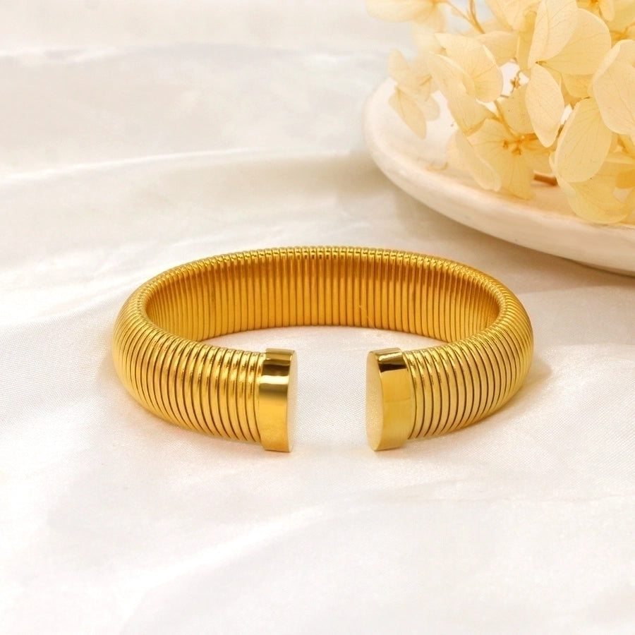 Simple Style Classic Style Solid Color 304 Stainless Steel 18K Gold Plated Bangle In Bulk