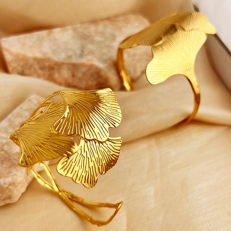 Elegant Hawaiian Leaf 304 Stainless Steel 18K Gold Plated Bangle In Bulk