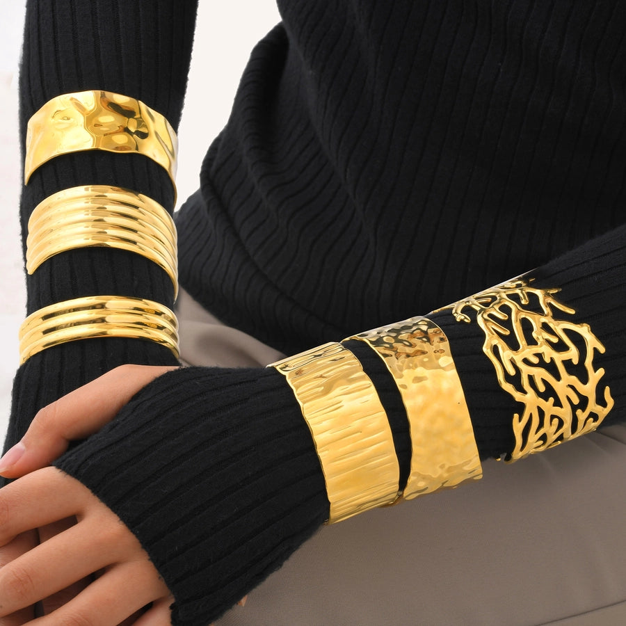 Retro Classic Style C Shape 304 Stainless Steel 18K Gold Plated Cuff Bracelets Wide Bracelet In Bulk