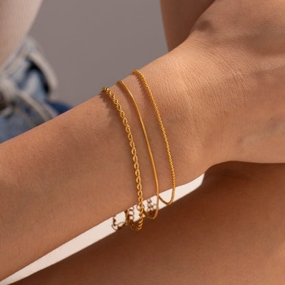 304 Stainless Steel 18K Gold Plated Simple Style Classic Style Plating Solid Color Bracelets