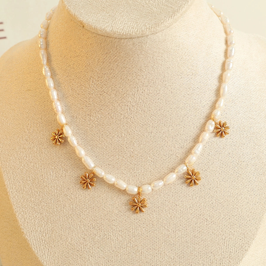 304 Stainless Steel Ion Plating (IP) Beaded Polishing Sun Flower Pendant Necklace