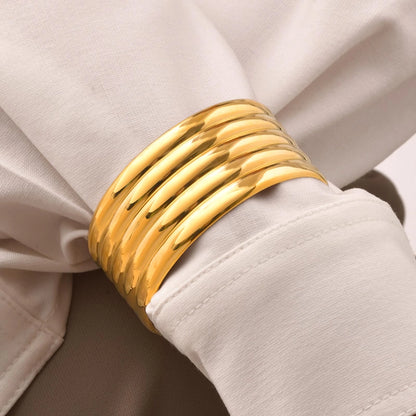 Retro Classic Style C Shape 304 Stainless Steel 18K Gold Plated Cuff Bracelets Wide Bracelet In Bulk