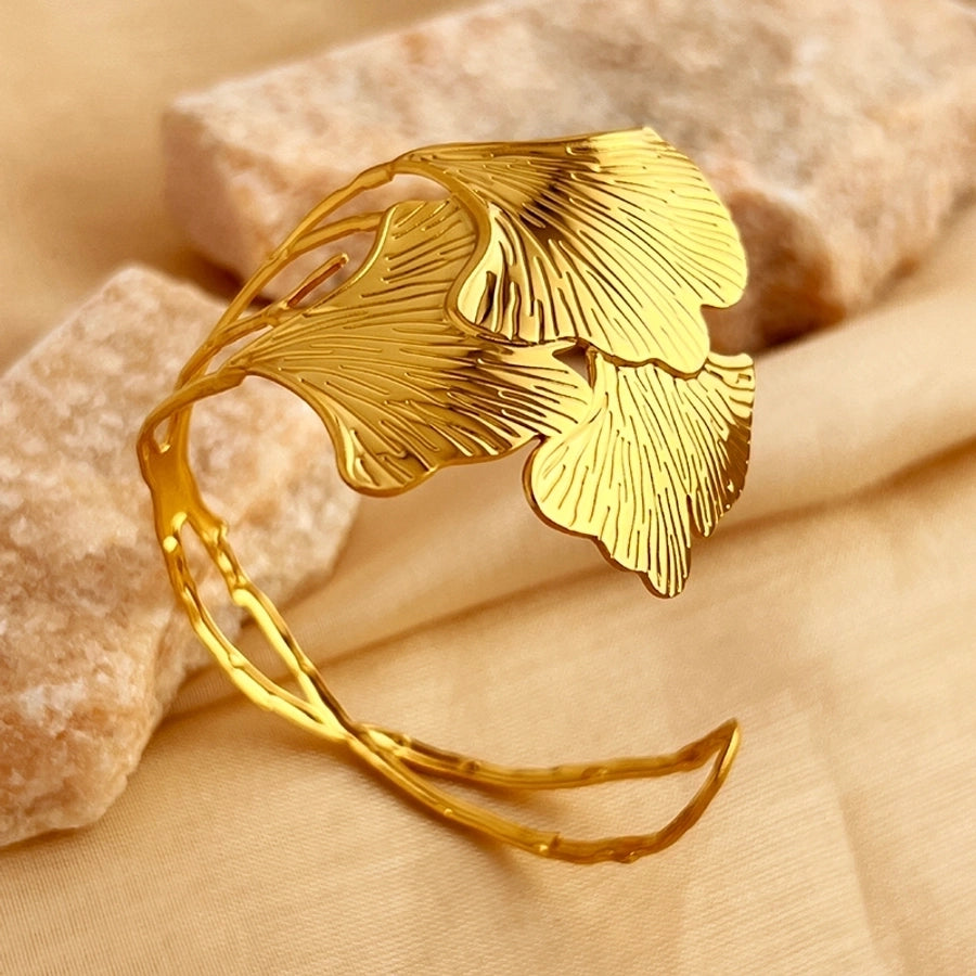 Elegant Hawaiian Leaf 304 Stainless Steel 18K Gold Plated Bangle In Bulk